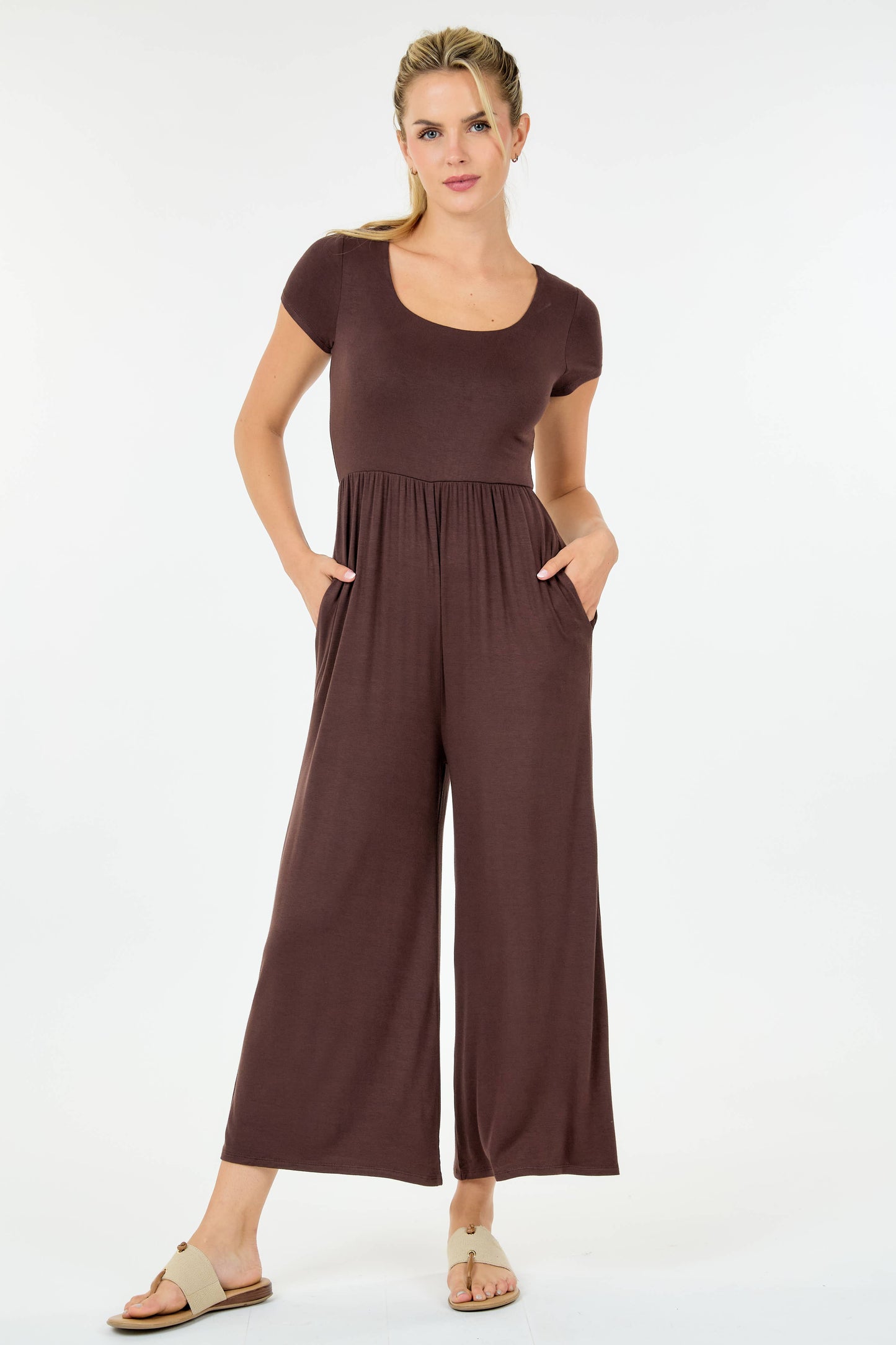 Round Neck Short Sleeve Jumpsuit in Brown