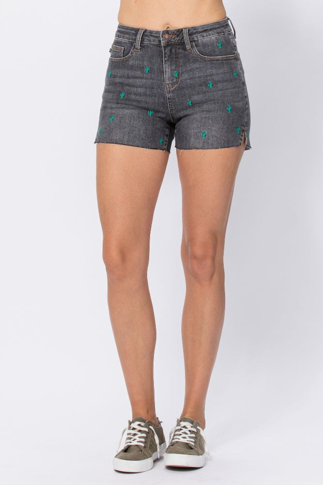 Hi-Waist Cactus Embroidery Cutoff Shorts