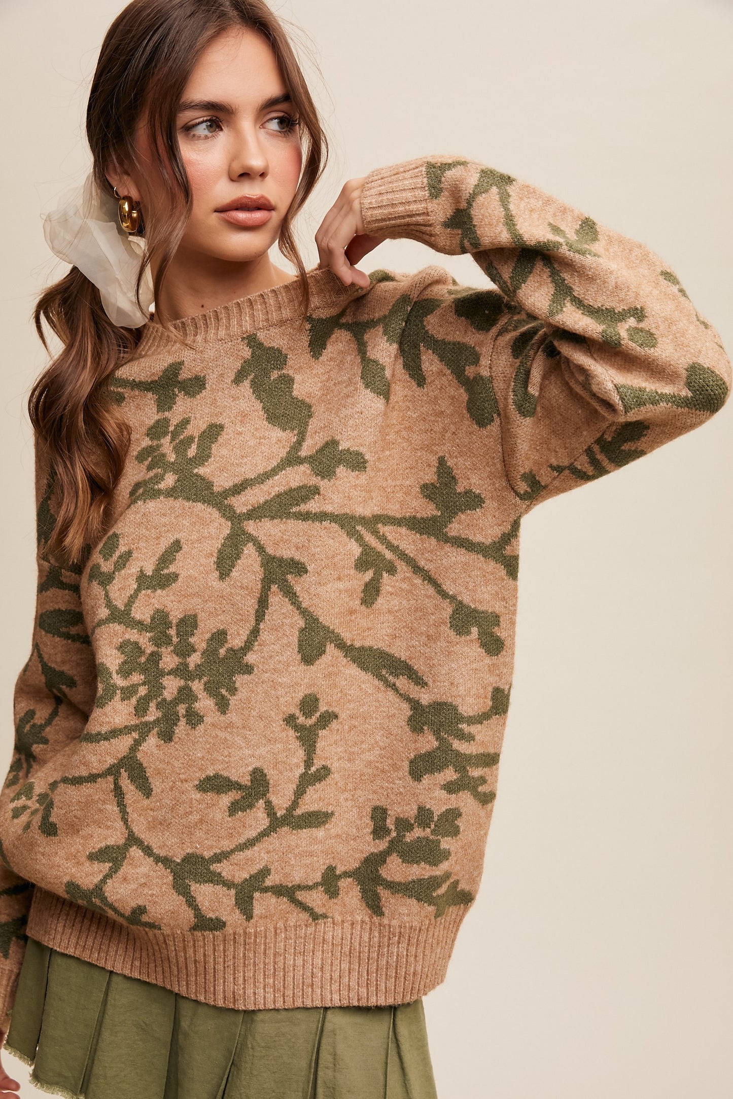 Flower Pattern Crew Neck Knit Sweater in Matcha