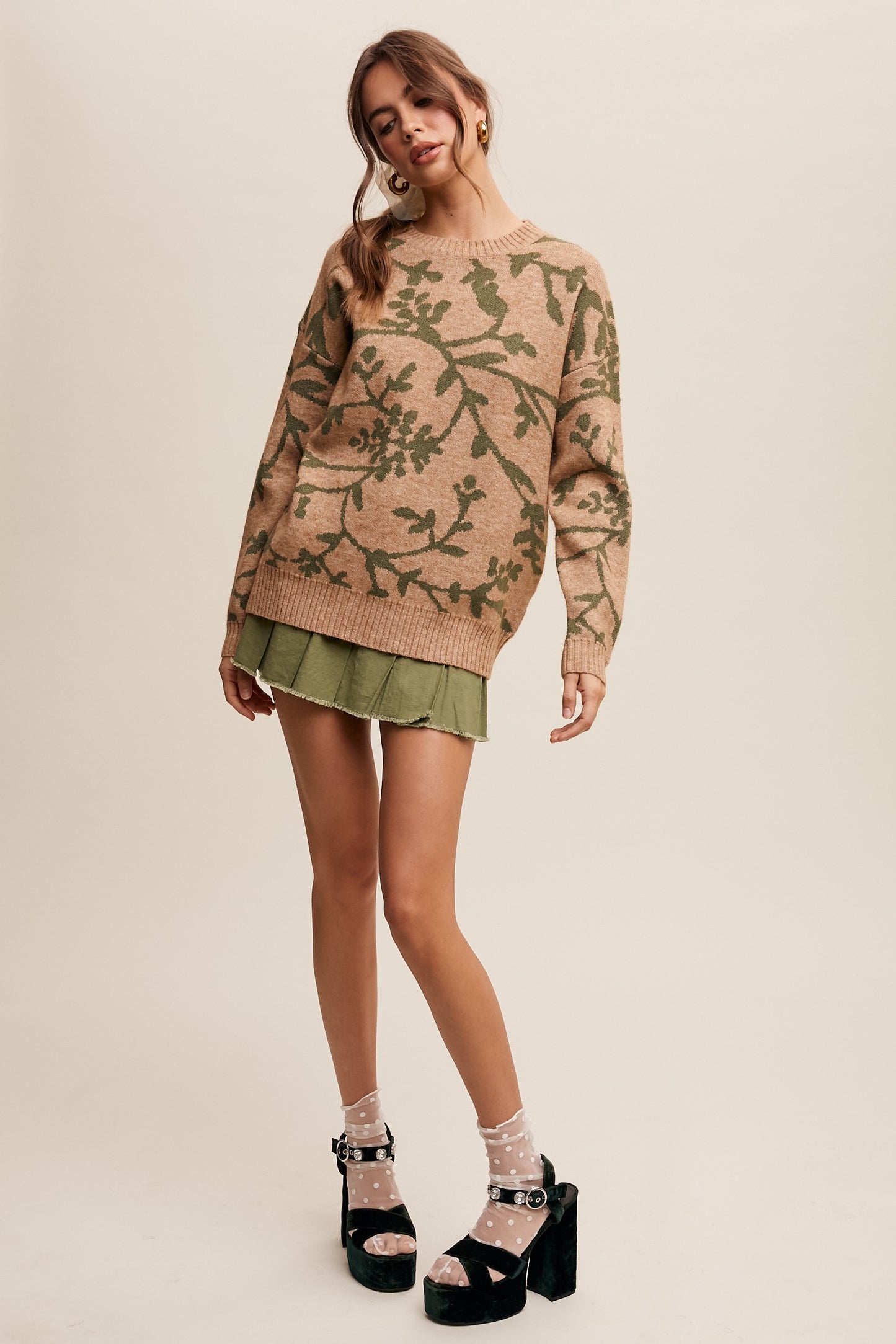 Flower Pattern Crew Neck Knit Sweater in Matcha