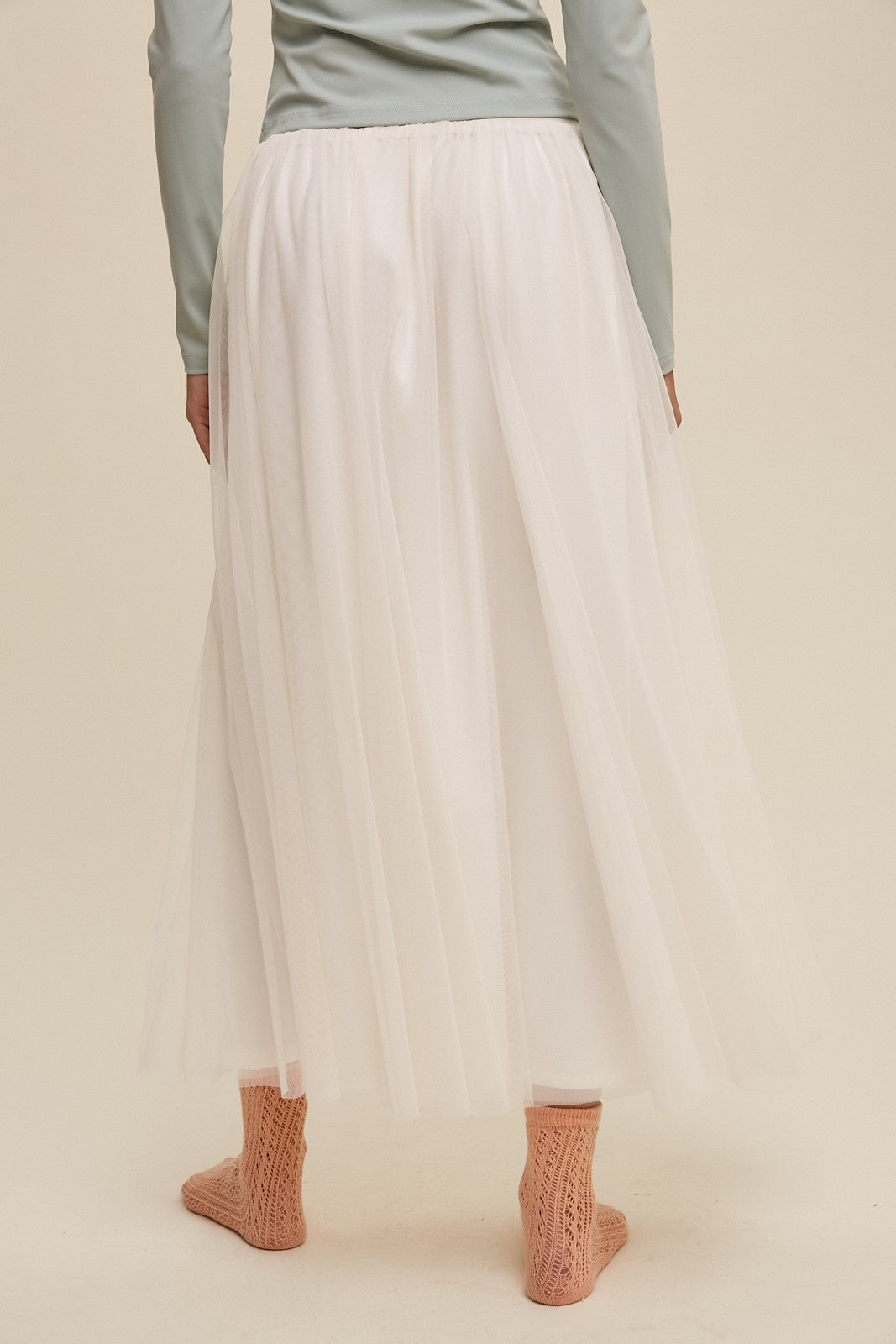 Elastic Waist Maxi Tulle Skirt in Cream